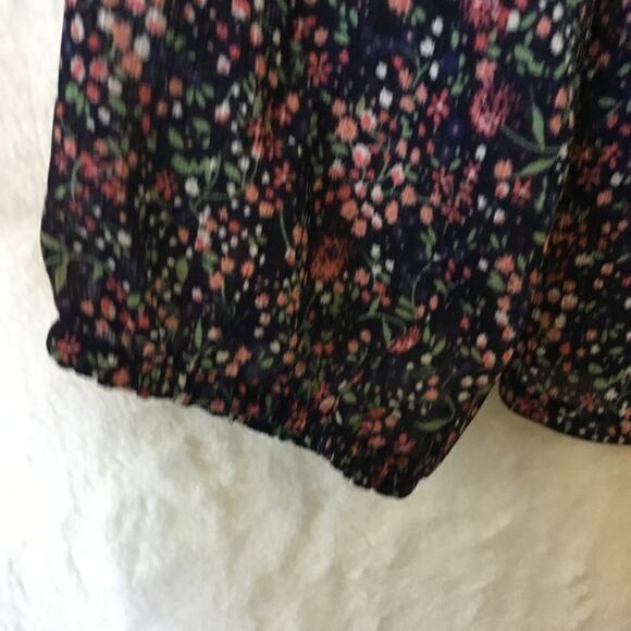 J. Crew Mercantile Floral V-Neck Button-Up Blouse - Picture 5 of 11
